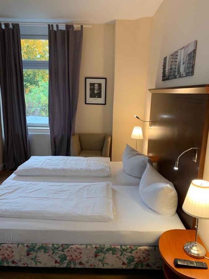 Berliner Hof Hotel Dallgow-Doeberitz Kültér fotó