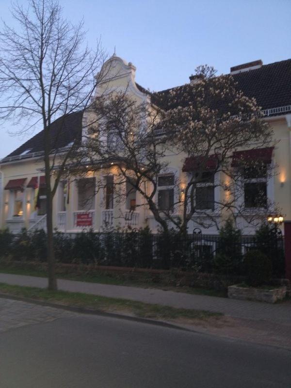 Berliner Hof Hotel Dallgow-Doeberitz Kültér fotó